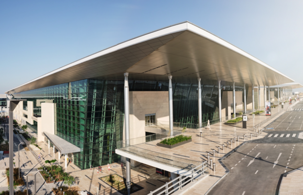 How to get from Bahrein Airport to Kuwait?